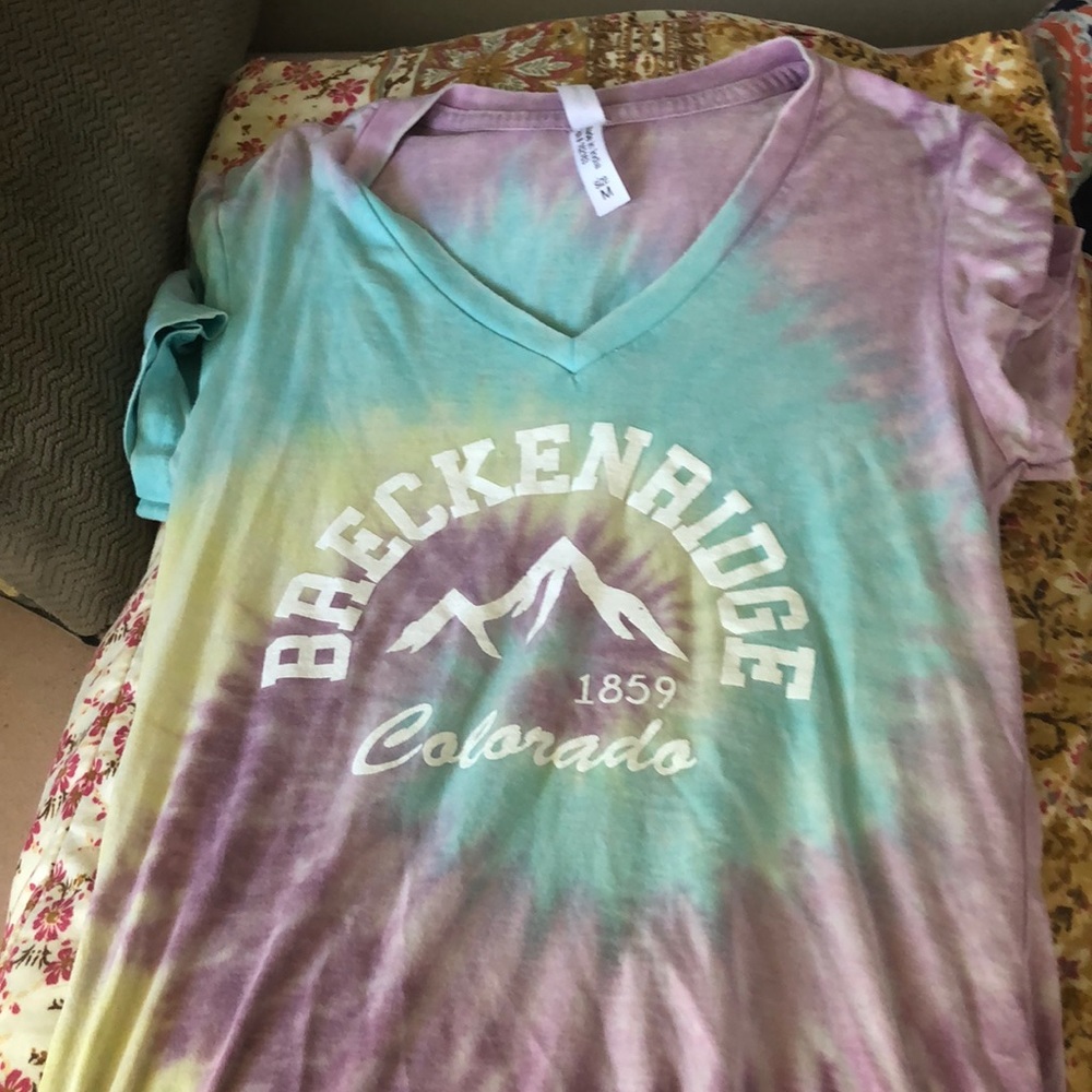 Shirt I got in Colorado side medium tie die v neck
